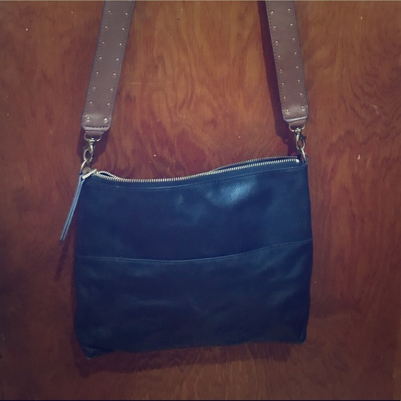 COPY - Fossil lg Fiona leather bag with studded s… - Picture 5 of 5